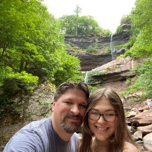 Meet your Posher, Dennis